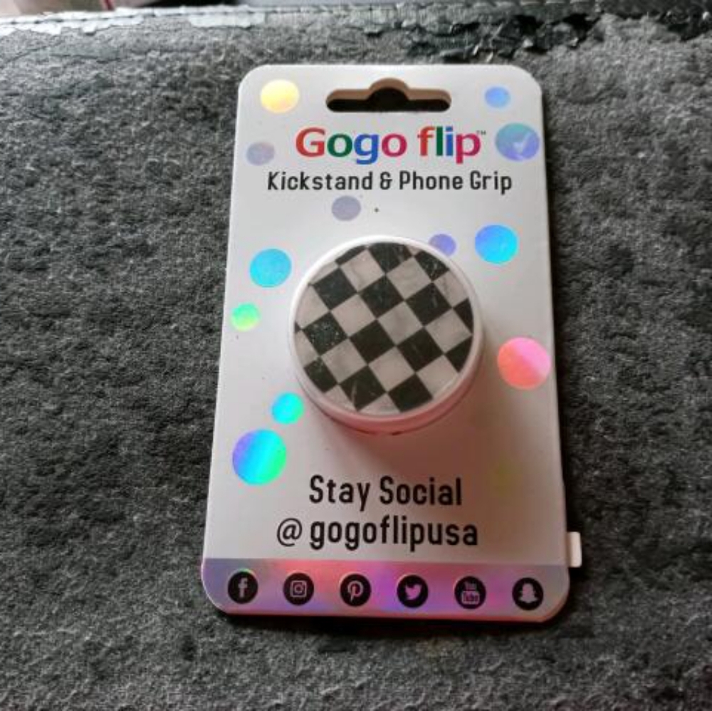 Kickstand & Phone Grip